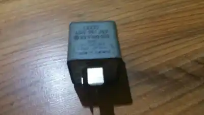 Автозапчасти б/у РЕЛЕ за VOLKSWAGEN PASSAT B5 (3B2)  ссылки OEM IAM 4D0951253  899309000, 372