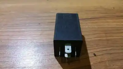 Second-hand car spare part Relay for OPEL OMEGA B 2.0 16V CAT (X 20 XEV / L34) OEM IAM references GM90459301  7038900210, 79SZ210, UH2