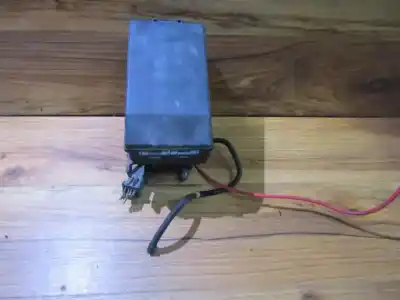 Peça sobressalente para automóvel em segunda mão  por FORD FOCUS TURNIER (CB4)  Referências OEM IAM 98AG14A067CD  518261201