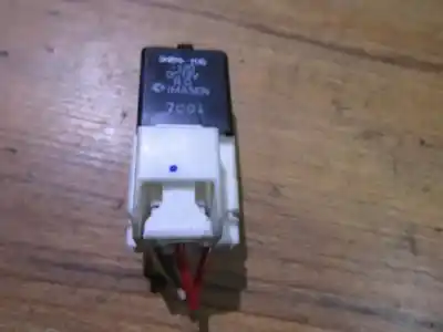 Peça sobressalente para automóvel em segunda mão  por MAZDA 323  Referências OEM IAM 3464100  7C01