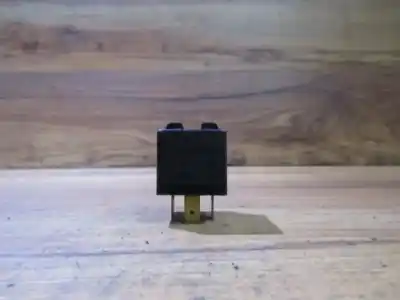 Pezzo di ricambio per auto di seconda mano  per KIA CLARUS  Riferimenti OEM IAM OK9A067740  N.O30A