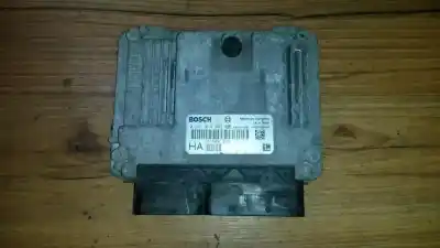 Автозапчастина б/у ебу контролер двигуна для OPEL VECTRA, C 2005.10 - 2008.12 FACELIFT 1.9 CDTI 110KW 2004.04 - 2008.12 Посилання на OEM IAM 0281014449  55566276