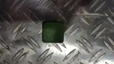 Second-hand car spare part Relay for OPEL COMBO 1.7 16V DTI CAT (Y 17 DT / LR6) OEM IAM references 03447012  