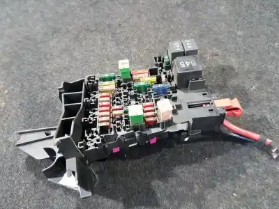 Pièce détachée automobile d'occasion BOÎTES À FUSIBLES pour VOLKSWAGEN GOLF VII LIM. (5G1)  Références OEM IAM 428139539  