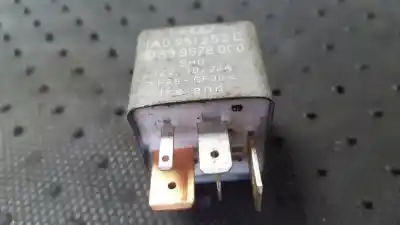 Pezzo di ricambio per auto di seconda mano Relè per AUDI A8 (D2) 2.5 TDI Riferimenti OEM IAM 8A0951253B  899578000