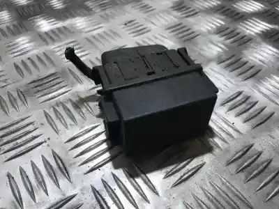 Recambio de automóvil de segunda mano de Caja Reles -  Fusibles para RENAULT LAGUNA (B56) 2.2 dT RT referencias OEM IAM   