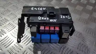 Second-hand car spare part Fuse Box Unit for KIA CEED (ED) 1.6 CRDi 115 OEM IAM references 20120127  0205