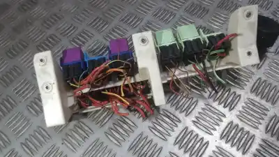 Second-hand car spare part fuse box unit for bmw x5, e53 facelift 2004 - 2006 4.4 i 2003-2015 235kw 320hp oem iam references 61138383720  61.13-8383720, 6113-8383720, 69376749, 6937674.9, e3547s