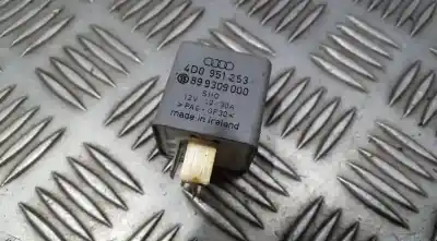 Pezzo di ricambio per auto di seconda mano RELÈ per AUDI A4, B5 1999.09 - 2001.08 FACELIFT  Riferimenti OEM IAM 4D0951253  899309000