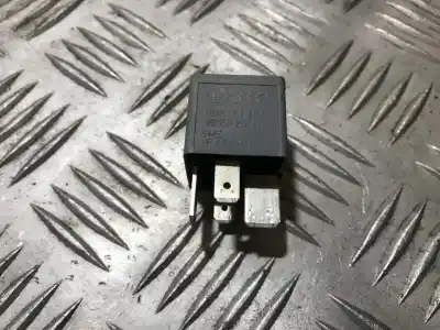 İkinci el araba yedek parçası  için AUDI A6 AVANT (4B5)  OEM IAM referansları V23134J52X300  V23134-J52-X300, 8D0951253, 370
