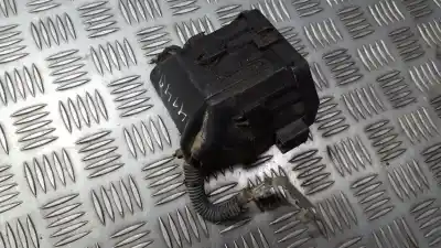 Second-hand car spare part fuse box unit for toyota rav 4 (a2) 2.0 d-4d 4wd oem iam references   