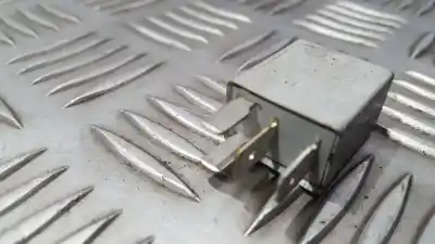 Second-hand car spare part relay for volkswagen golf v variant (1k5) 1.4 oem iam references 1k0951253  