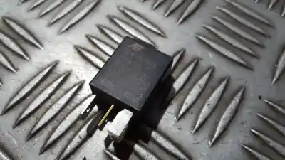 Pezzo di ricambio per auto di seconda mano relè per audi a3 (8p) 1.6 attraction riferimenti oem iam 0332201102  7m0951253c 95vw10k705ea