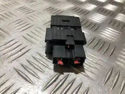 Pezzo di ricambio per auto di seconda mano relè per bmw 3-series, e90 / e91 / e93 2005.02 - 2009.01 318 105kw 2007.09 - 2011.12 riferimenti oem iam 6939890  1359718916