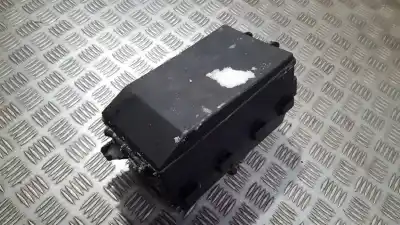 Second-hand car spare part fuse box unit for ford focus turnier (cb4) 1.6 16v cat oem iam references 2m5t14a067bb  2m5t-14a067-bb 518276100