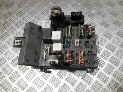 İkinci el araba yedek parçası  için RENAULT LAGUNA (B56)  OEM IAM referansları 7703197962  7700821586