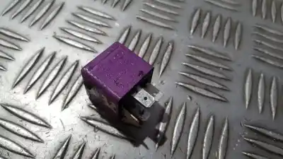 Peça sobressalente para automóvel em segunda mão Relé Para Automóvel por AUDI A8, D3 2002.09 - 2005.6 4.2 QUATTRO 246KW 2002.10 - 2010.07 Referências OEM IAM 431951253G  V23134-B52-X372