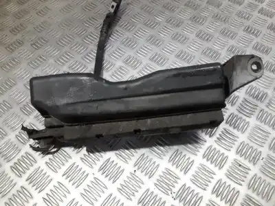 Second-hand car spare part fuse box unit for toyota corolla (e11) 2.0 d-4d linea sol oem iam references   