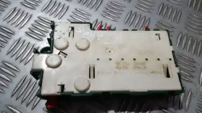 Tweedehands auto-onderdeel Relais/zekeringenkastje voor BMW X5 (E53) 3.0i OEM IAM-referenties 8387543  8387541, 18483