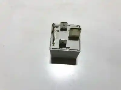 Pezzo di ricambio per auto di seconda mano relè per volkswagen passat variant (3b6) 1.9 tdi riferimenti oem iam 8d0951253  85287s, 370