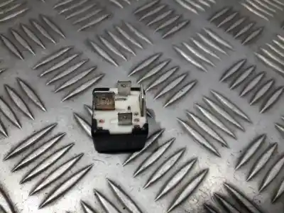 Second-hand car spare part relay for audi a4 avant (b5) 1.9 tdi oem iam references 443951253j  899511000