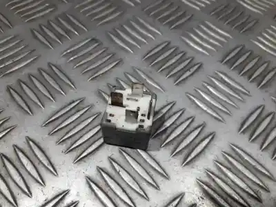 Second-hand car spare part relay for audi a4 avant (b5) 1.9 tdi oem iam references 443951253k  899512000