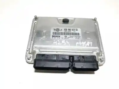 Pezzo di ricambio per auto di seconda mano  per VOLKSWAGEN PASSAT VARIANT (3B6)  Riferimenti OEM IAM 038906019ER  0281010704, 28SA5122, 11200671, 1412
