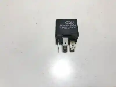 Peça sobressalente para automóvel em segunda mão  por AUDI A8, D3 2002.09 - 2005.6  Referências OEM IAM 8D0951253A  373