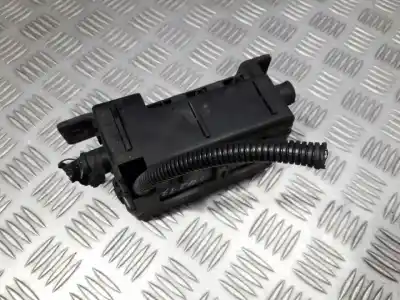 Second-hand car spare part fuse box unit for kia sorento 2.5 crdi ex oem iam references   