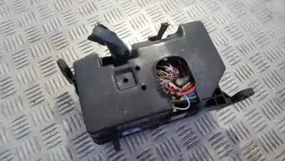 Second-hand car spare part fuse box unit for kia rio 1.5 crdi oem iam references 07102160145  