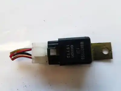 Recambio de automóvil de segunda mano de RELÉ PARA AUTOMÓVIL para MITSUBISHI PAJERO, 1999.10 - 2006.12  referencias OEM IAM MB627895  