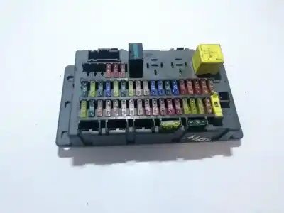 Pezzo di ricambio per auto di seconda mano  per ROVER ROVER 75 (RJ)  Riferimenti OEM IAM YQE103138  204800021199   518174503