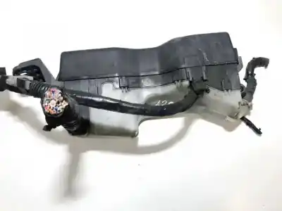 Second-hand car spare part fuse box unit for toyota corolla (e12) 2.0 d-4d sol berlina oem iam references   