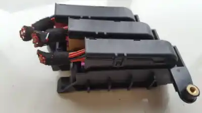 Pezzo di ricambio per auto di seconda mano scatola relè/fusibili per audi a6 avant (4f5) 3.0 tdi quattro riferimenti oem iam 4f2971845a  