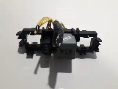 Pezzo di ricambio per auto di seconda mano  per AUDI A6 AVANT (4F5)  Riferimenti OEM IAM 4E0937503D  