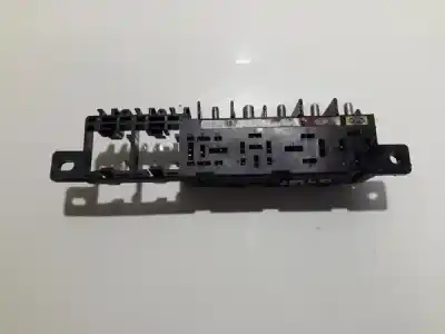 Pezzo di ricambio per auto di seconda mano scatola relè/fusibili per audi a6, c5 1997.01 - 2001.08 2.4 121kw 1997.02 - 2005.01 riferimenti oem iam 8l0941822  8l0 941 822 a, 89 6083 000
