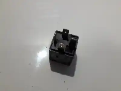 Second-hand car spare part relay for audi a6 c6 (4f2) 2.0 tdi oem iam references 8d0951253a  v23134-b52-x301, v23134b52x301