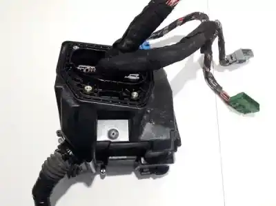 Second-hand car spare part fuse box unit for opel meriva b 1.7 16v cdti oem iam references   