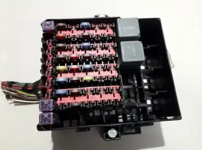 Peça sobressalente para automóvel em segunda mão Caixa De Fusíveis E Relés por FORD FIESTA VI 1.25 Referências OEM IAM   