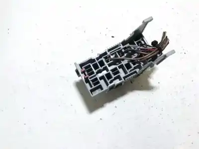 Second-hand car spare part fuse box unit for opel meriva 1.6 cat (z 16 se / l55) oem iam references 93363145  