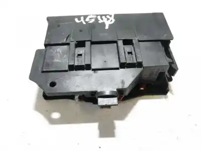 Second-hand car spare part fuse box unit for opel meriva 1.6 cat (z 16 se / l55) oem iam references 14526271  1452627-1