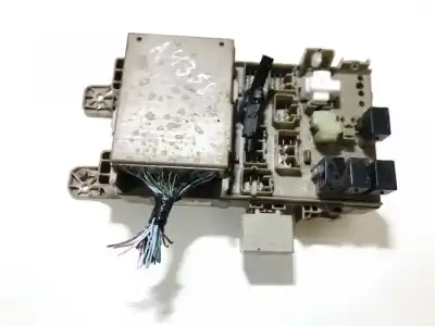 Second-hand car spare part fuse box unit for toyota corolla (e11) 2.0 d-4d linea sol oem iam references 8264113040  82641-13040, 232300-0231, 81980-50030, 066500-4650