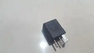 İkinci el araba yedek parçası Röle için FIAT PUNTO 1.2 G OEM IAM referansları A727  46520421