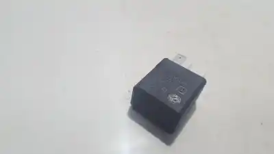 İkinci el araba yedek parçası  için FIAT PUNTO  OEM IAM referansları 46520421  A727