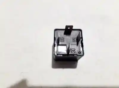 Pezzo di ricambio per auto di seconda mano relè per chevrolet captiva 2.0 d 4wd riferimenti oem iam v23134b52c642  v23134-b52-c642