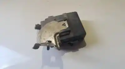 Pezzo di ricambio per auto di seconda mano scatola relè/fusibili per toyota auris, i e15 2006.10 - 2012.10 2.0l 93kw d-4d 2006.10 - 2012.10 riferimenti oem iam 5662yb4  
