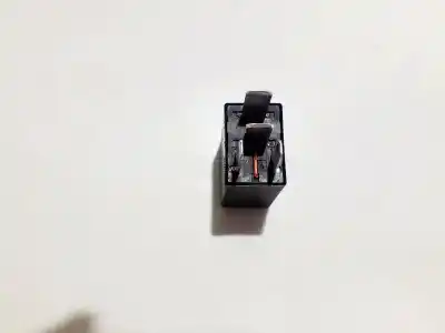 Pezzo di ricambio per auto di seconda mano relè per ford fusion (cbk) 1.6 16v cat riferimenti oem iam 2w9314b192ba  a1301-x17