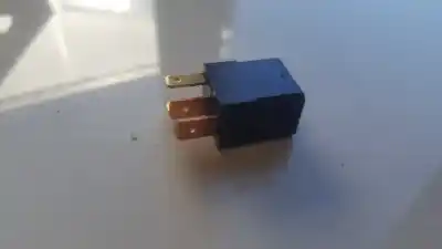 Second-hand car spare part Relay for MAZDA 5 BERL. (CR) 1.8 Active OEM IAM references ACM33221  