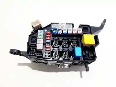 Second-hand car spare part FUSE BOX UNIT for HYUNDAI GETZ (TB)  OEM IAM references 912101C560  4Z13A30