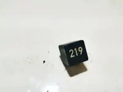 Pezzo di ricambio per auto di seconda mano  per VOLKSWAGEN PASSAT VARIANT (3B6)  Riferimenti OEM IAM 443951253AA  